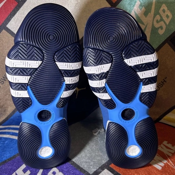 Adidas Trae Young 2 Basketball Shoes Boost in Navy Blue White Size 9.5 Mens - Picture 10 of 13